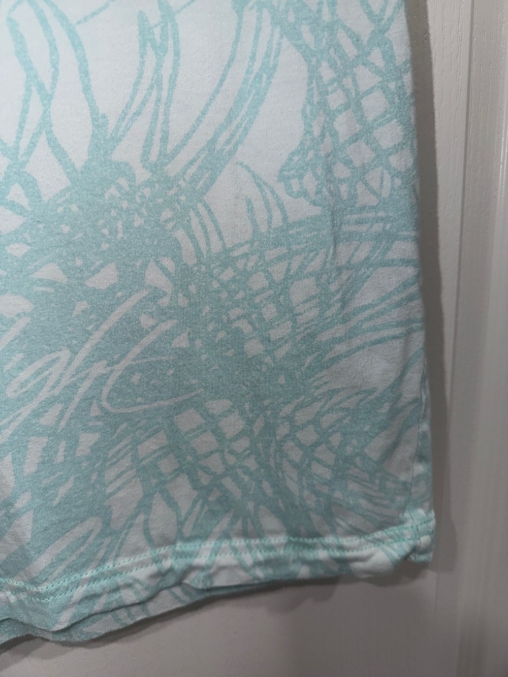 Jordan Aqua Scribble Graphic Tee with Navy Jumpman size youth large - Picture 5 of 5